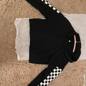 long sleeve cropped hoodie